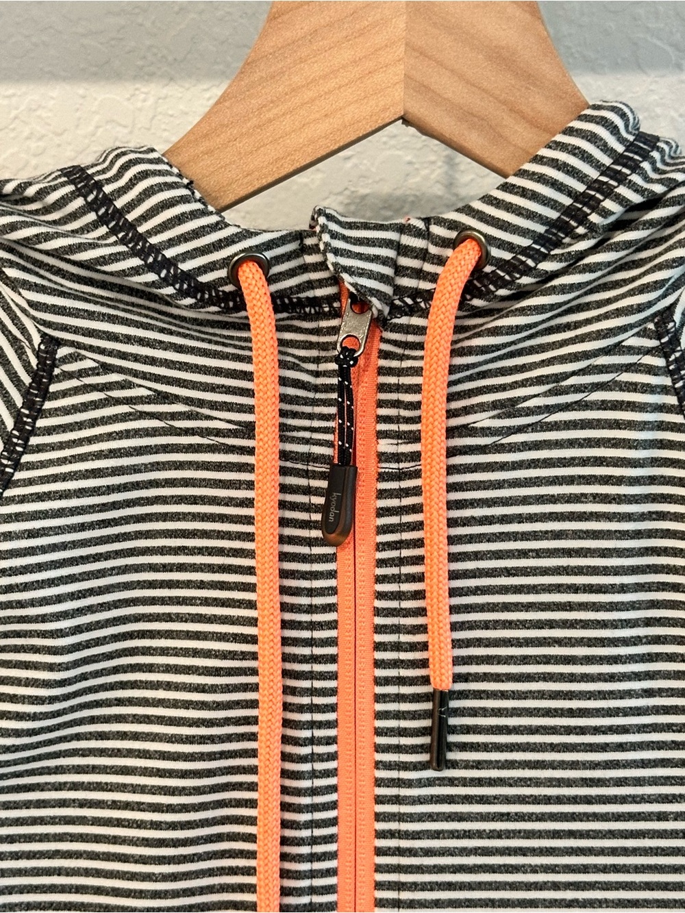 Kyodan Striped Hooded Athletic Jacket Coral Zip XS Fitted - Picture 5 of 12